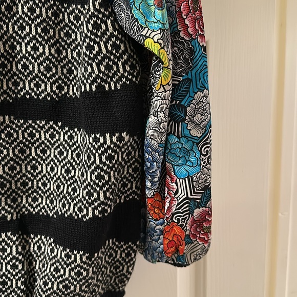 Diane Freis 2 piece skirt set - Picture 5 of 7